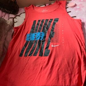 Nike tank